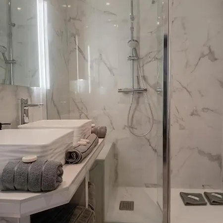 Le Parc D'eden Bed & Breakfast 3*